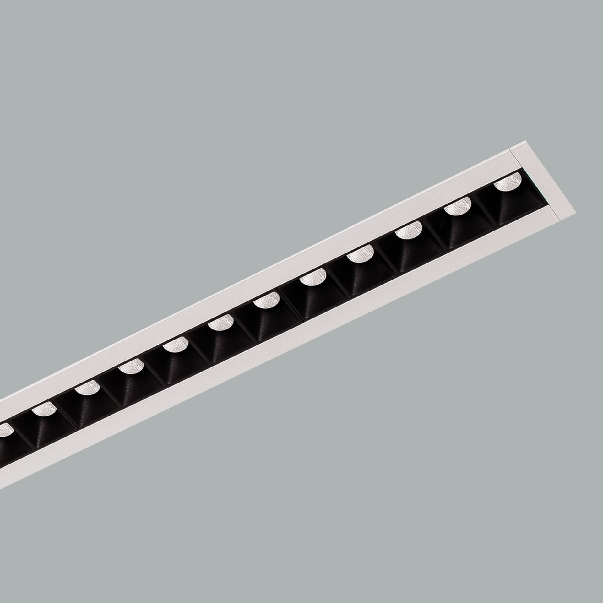 Pars Line Recessed 1.jpg